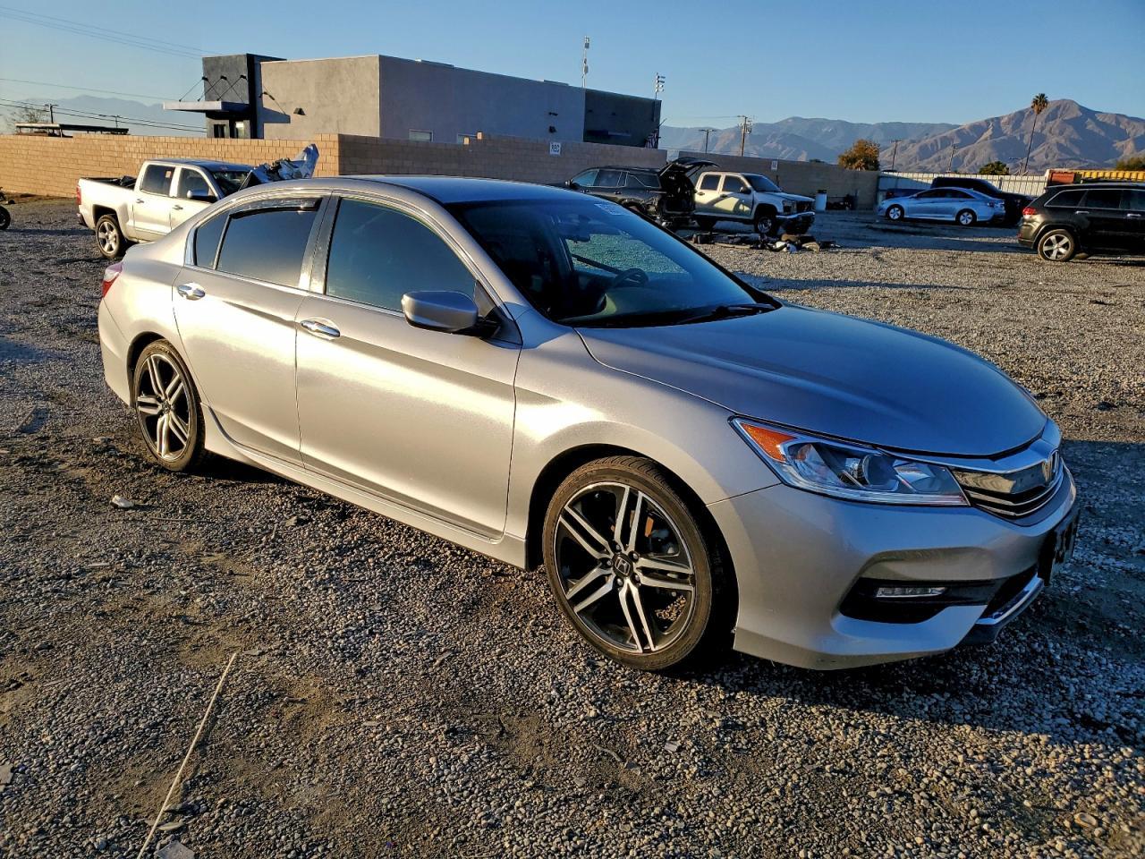 2017 HONDA ACCORD