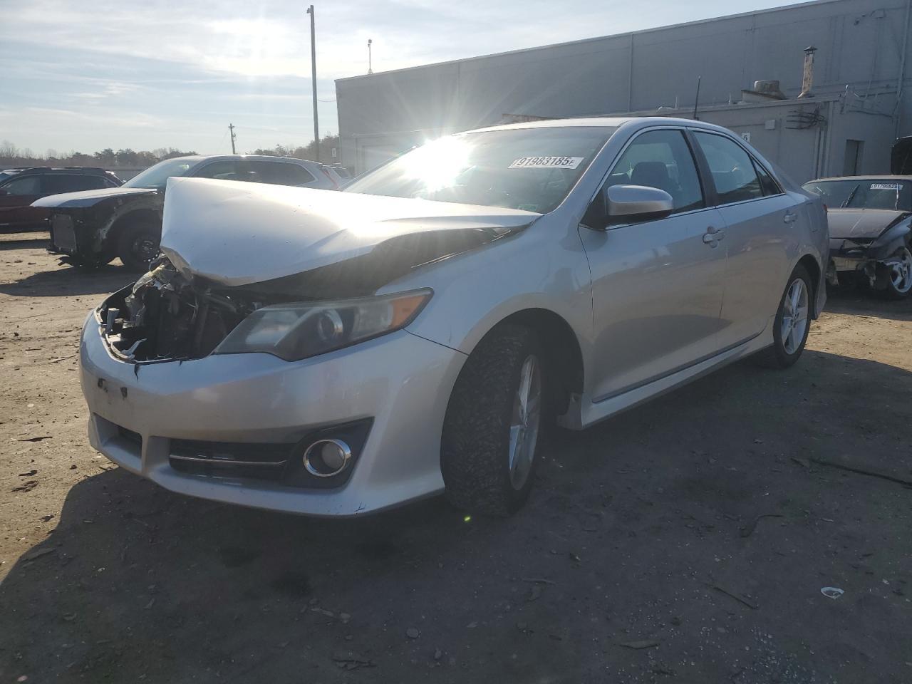 2012 TOYOTA CAMRY