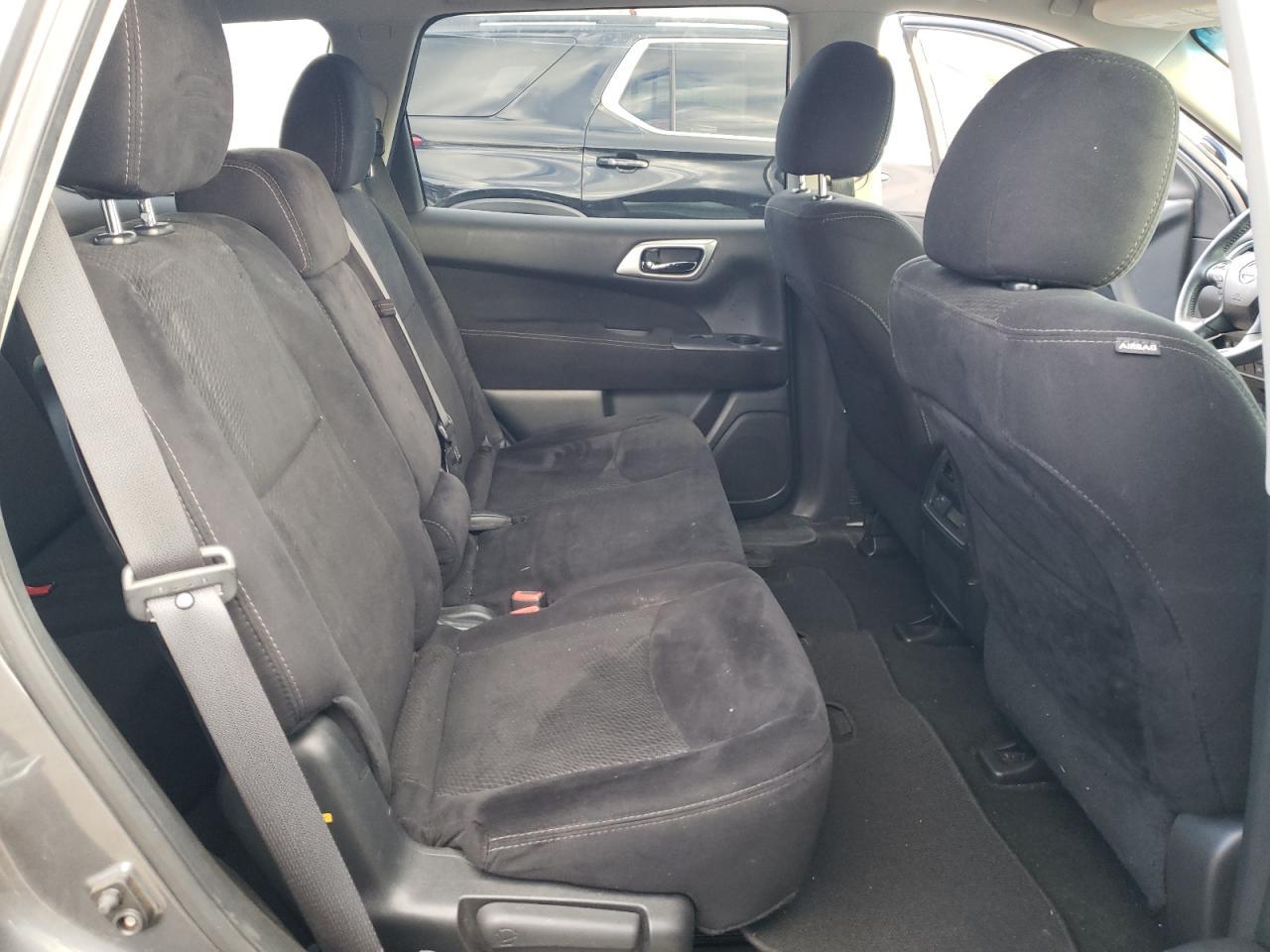 2016 NISSAN PATHFINDER