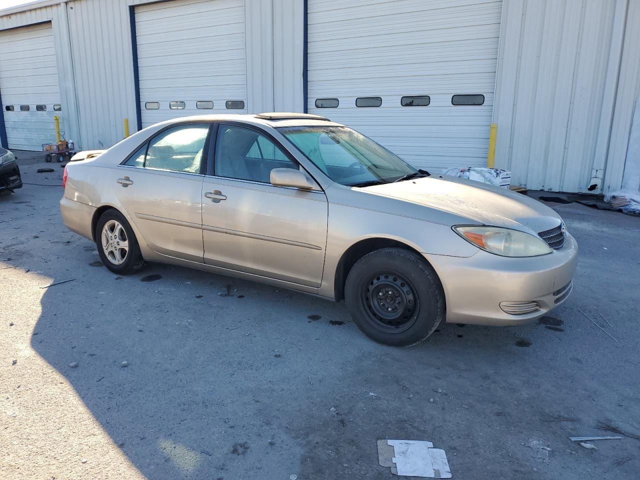 2002 TOYOTA CAMRY
