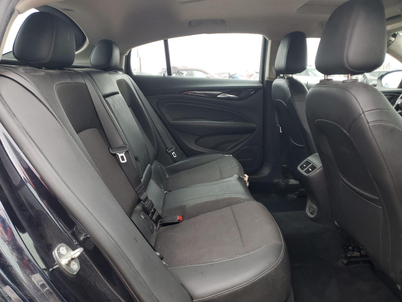 2018 BUICK Regal