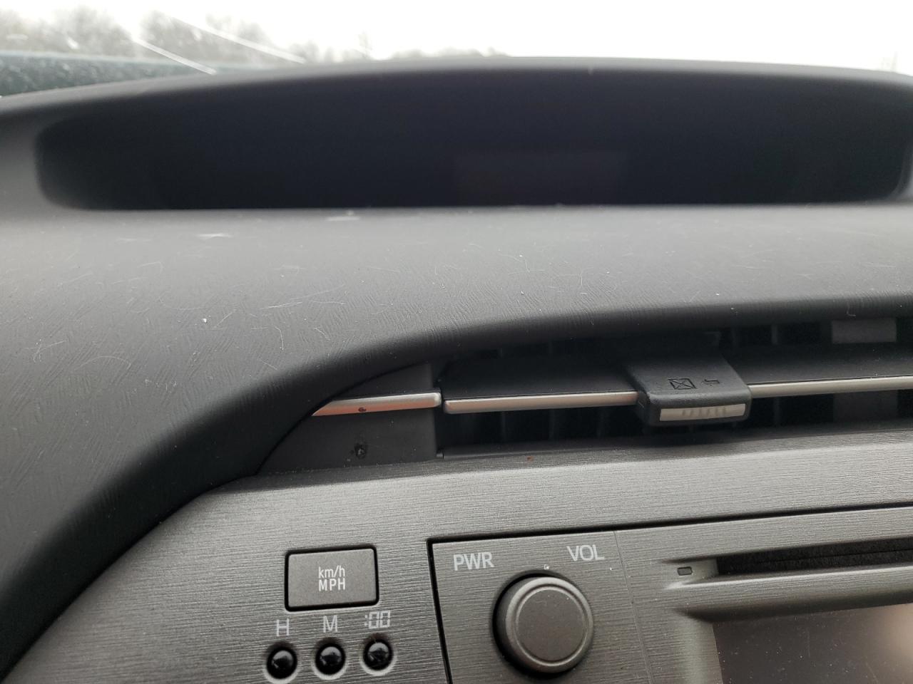 2014 TOYOTA PRIUS
