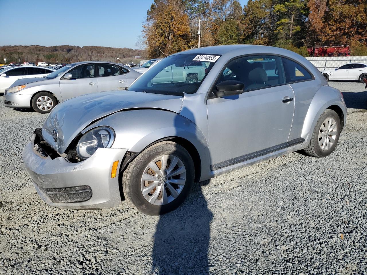 2014 VOLKSWAGEN Beetle