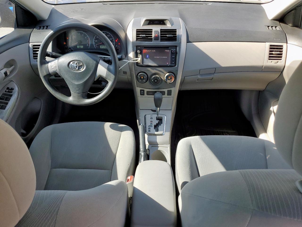 2013 TOYOTA COROLLA