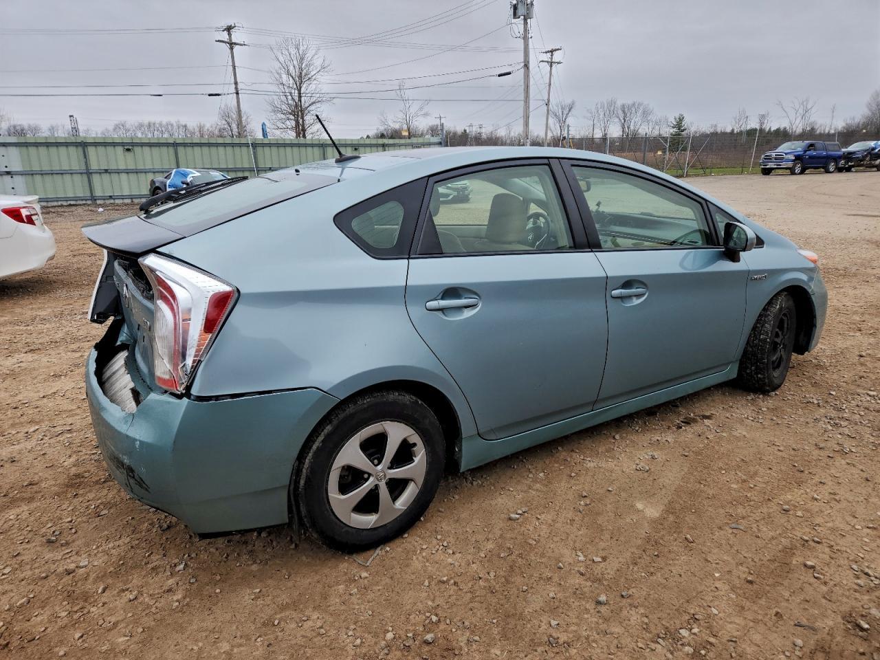 2014 TOYOTA PRIUS