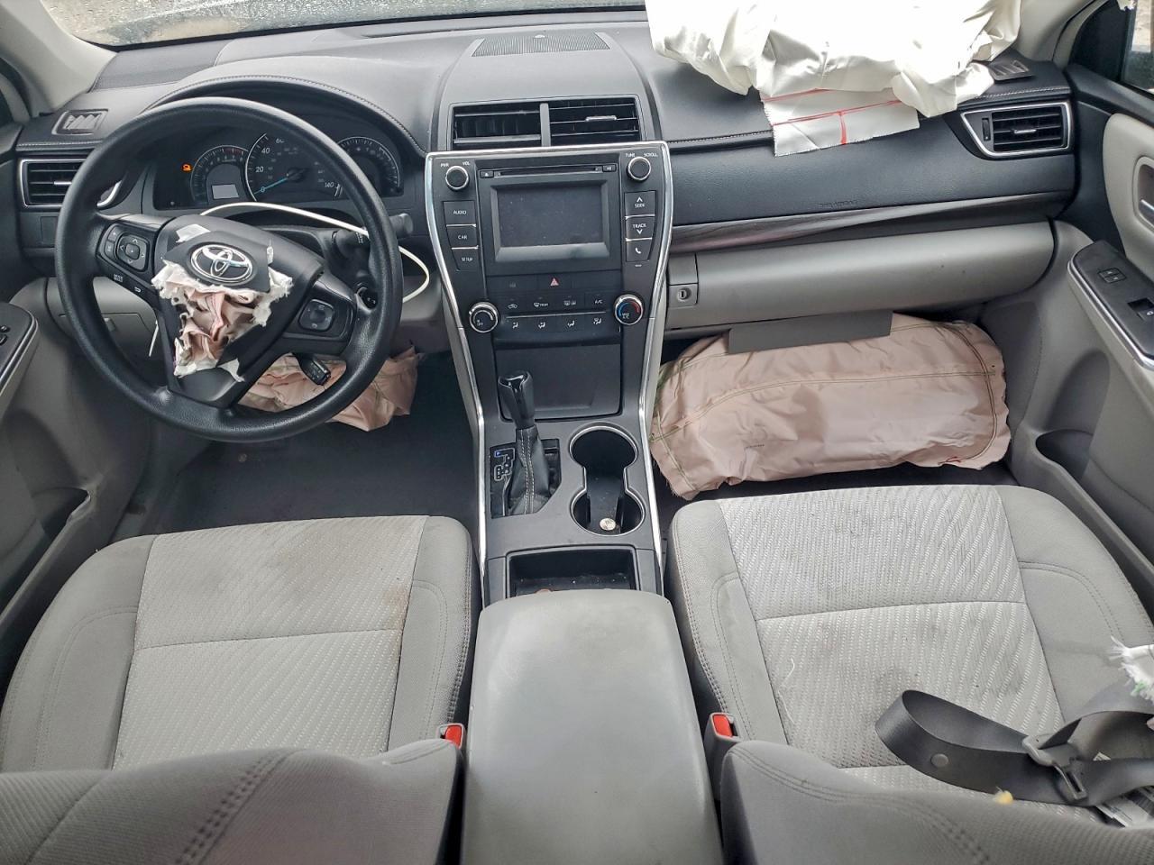 2015 TOYOTA CAMRY