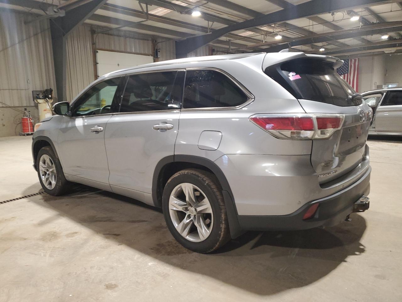2014 TOYOTA HIGHLANDER