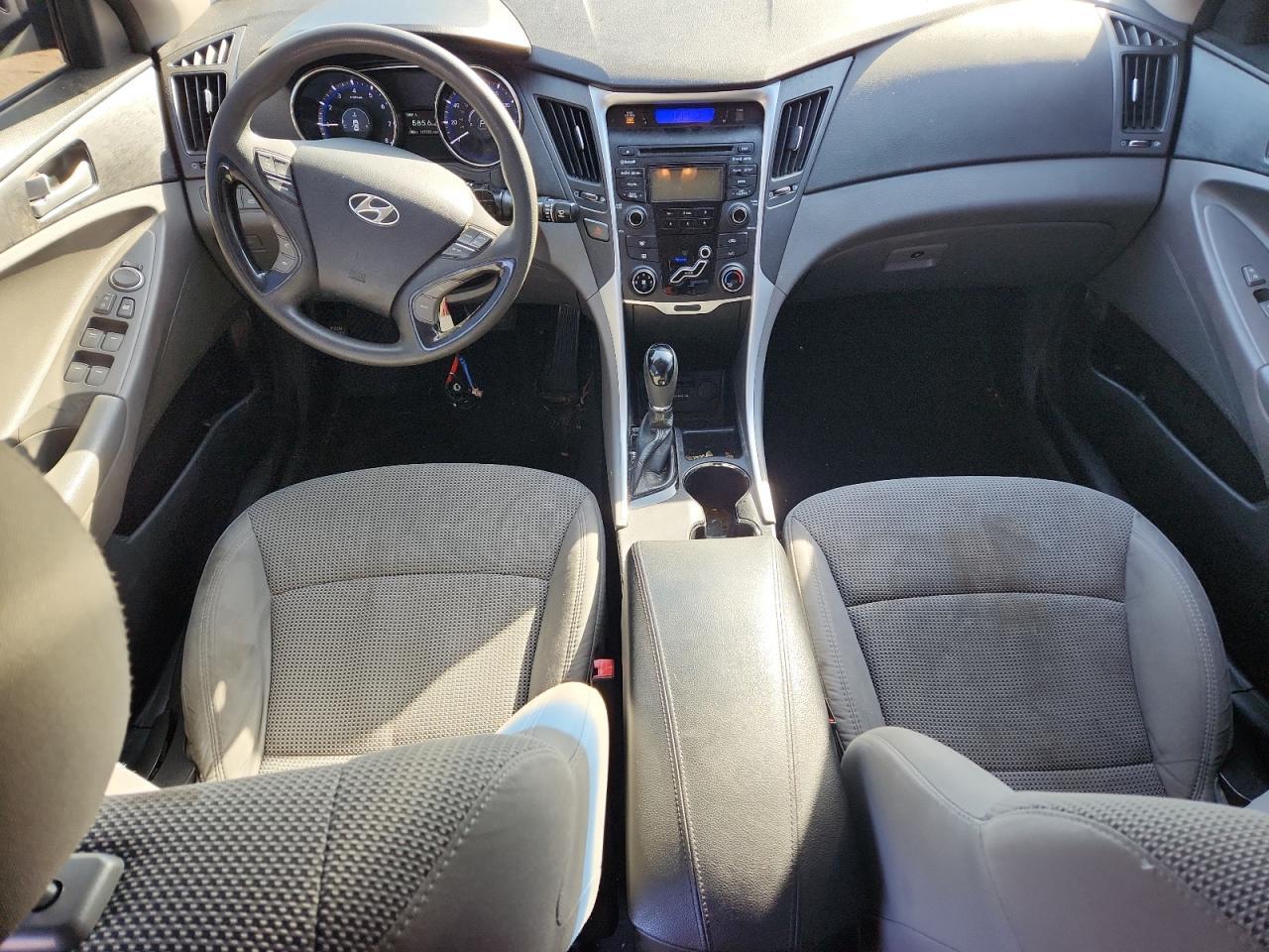 2013 HYUNDAI SONATA