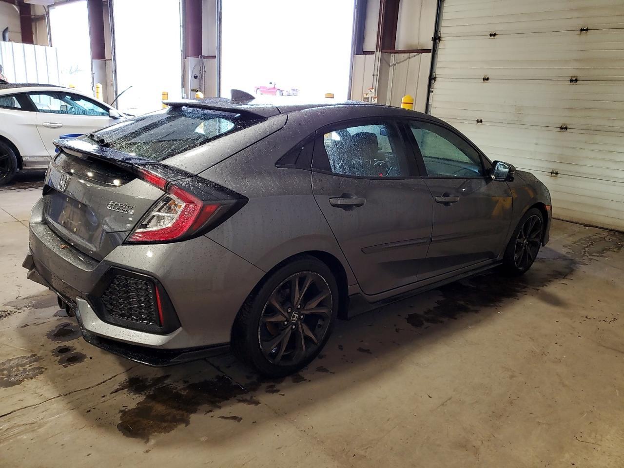 2018 HONDA CIVIC