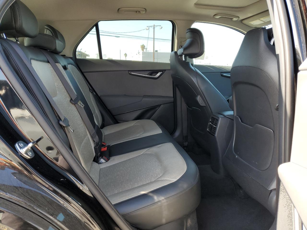 2023 KIA Niro