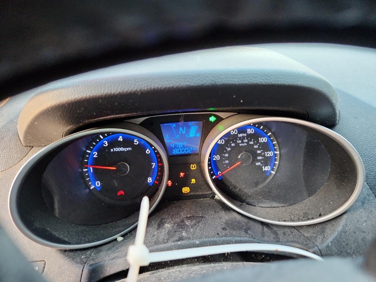 2012 HYUNDAI TUCSON