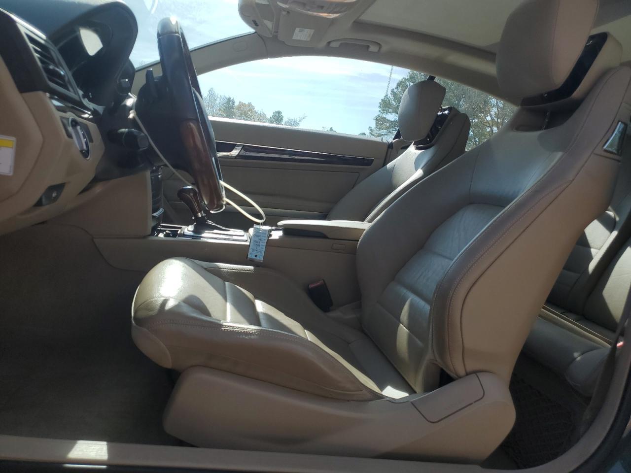 2013 MERCEDES-BENZ E-Class
