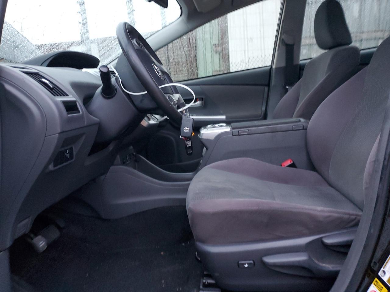 2012 TOYOTA PRIUS V