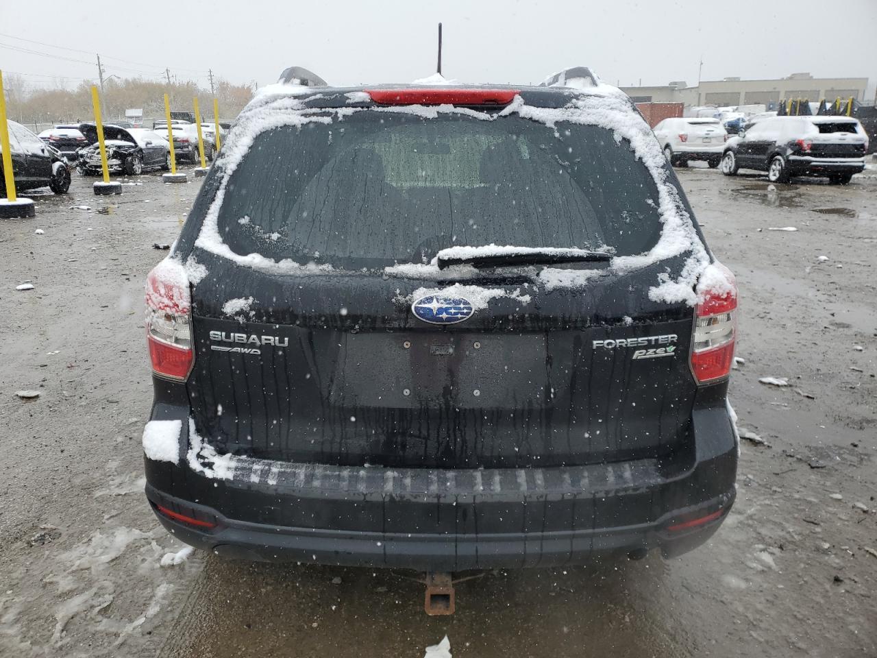 2015 SUBARU FORESTER