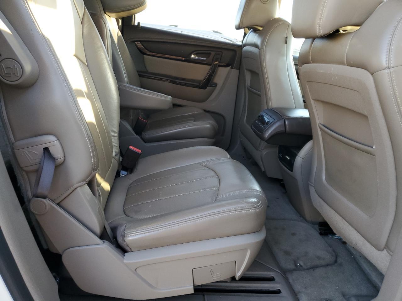 2013 GMC ACADIA