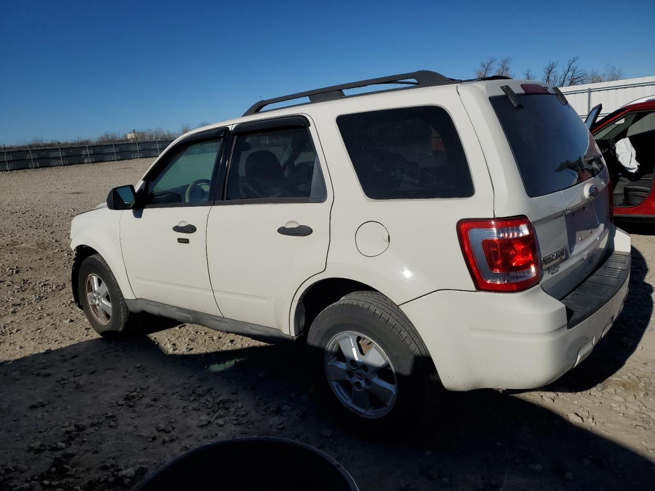2009 FORD ESCAPE