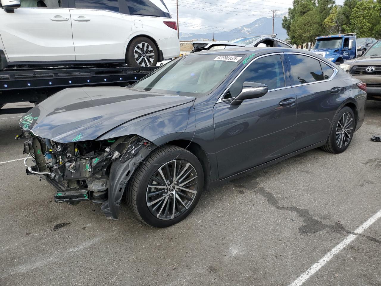 2023 LEXUS ES 350