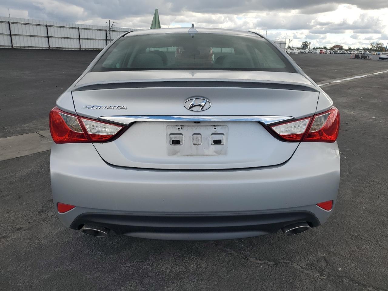 2014 HYUNDAI SONATA