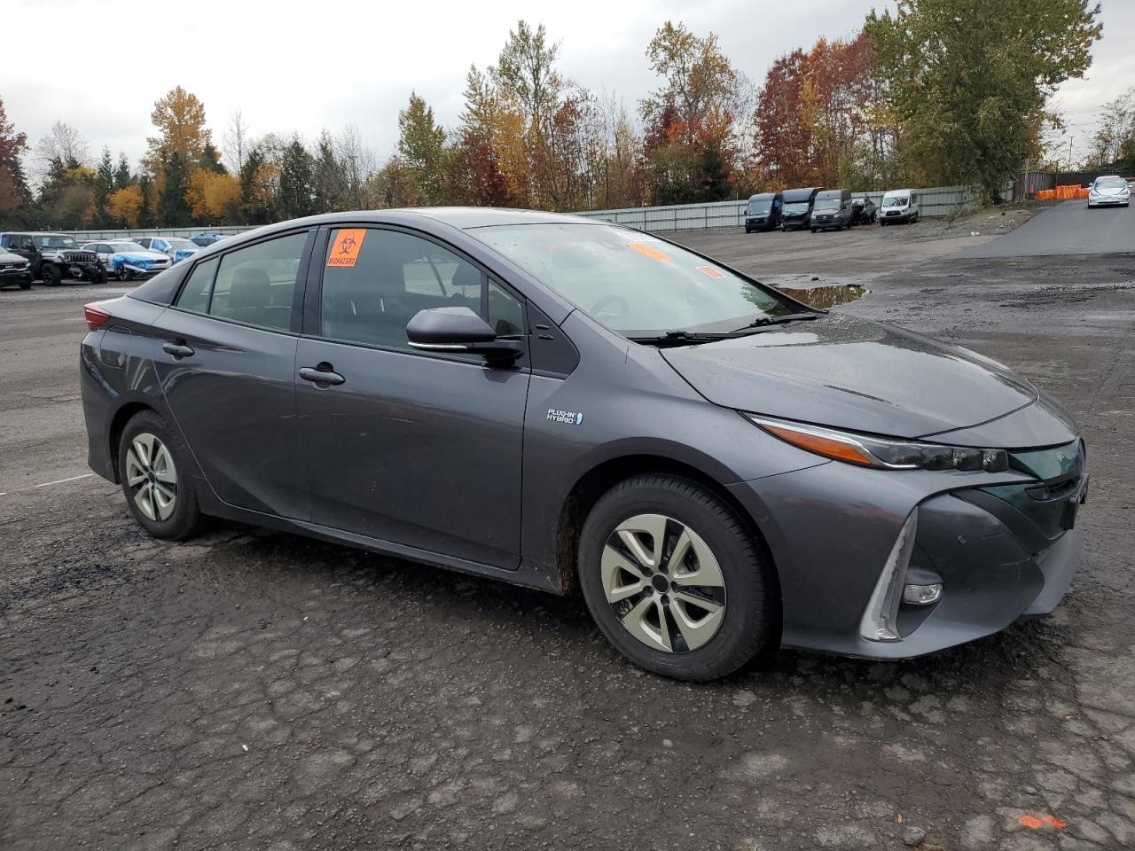 2017 TOYOTA Prius Prime