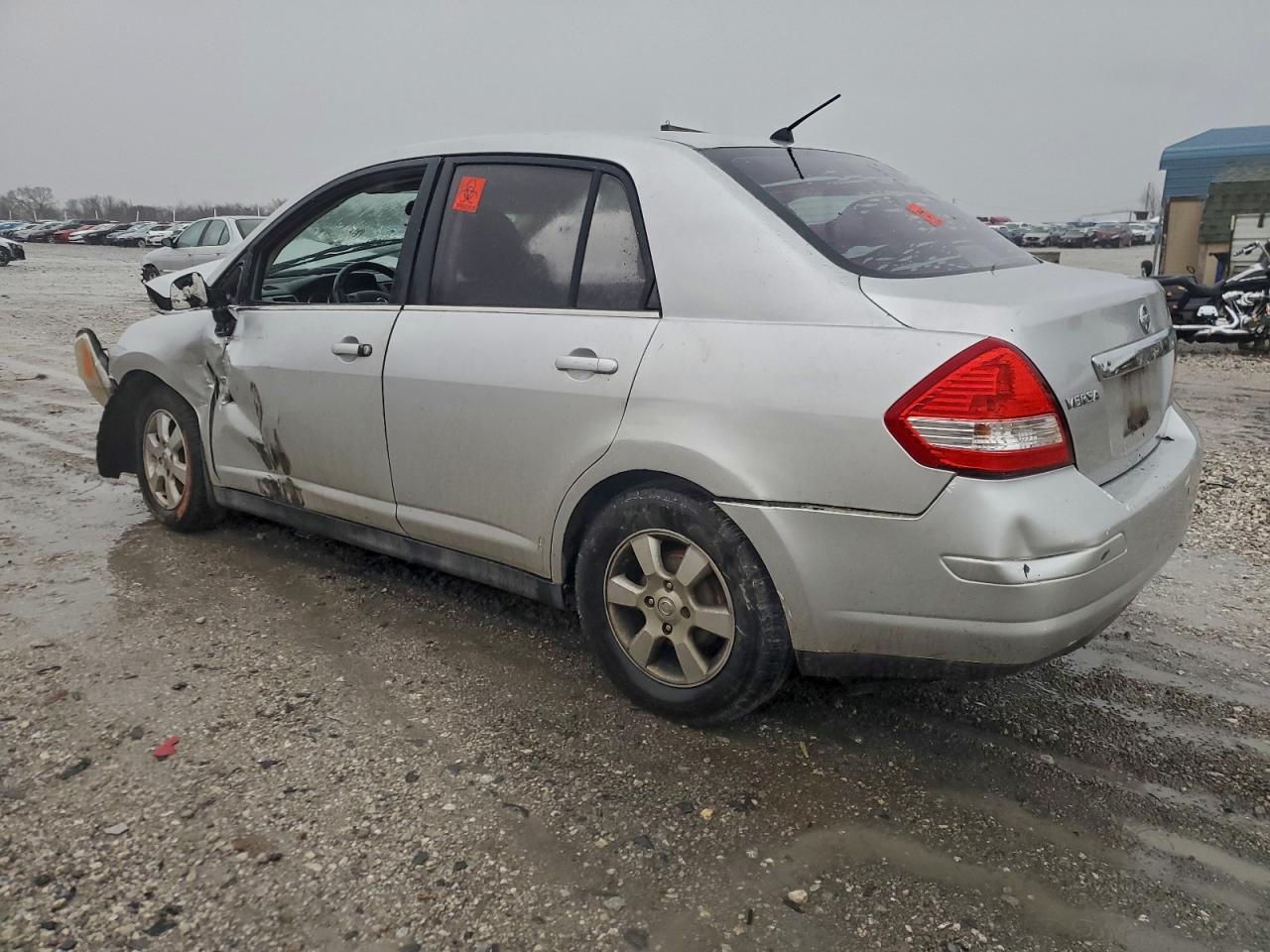 2007 NISSAN VERSA
