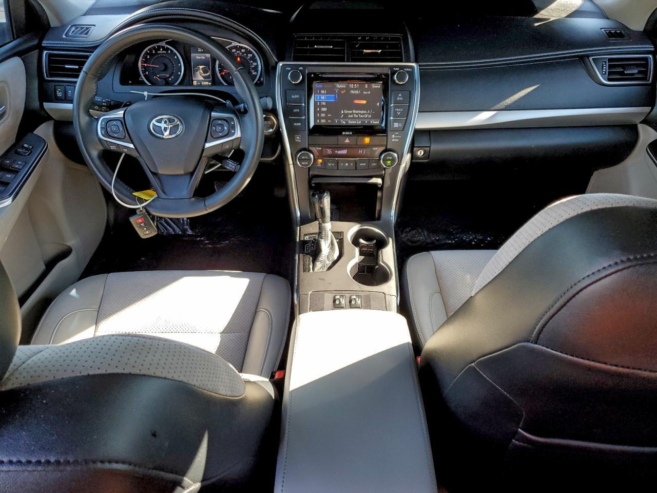 2017 TOYOTA CAMRY
