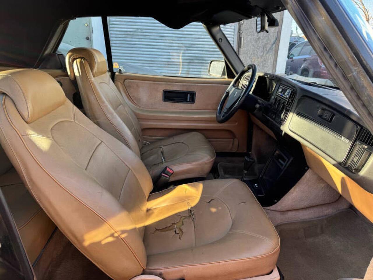 1988 SAAB 900