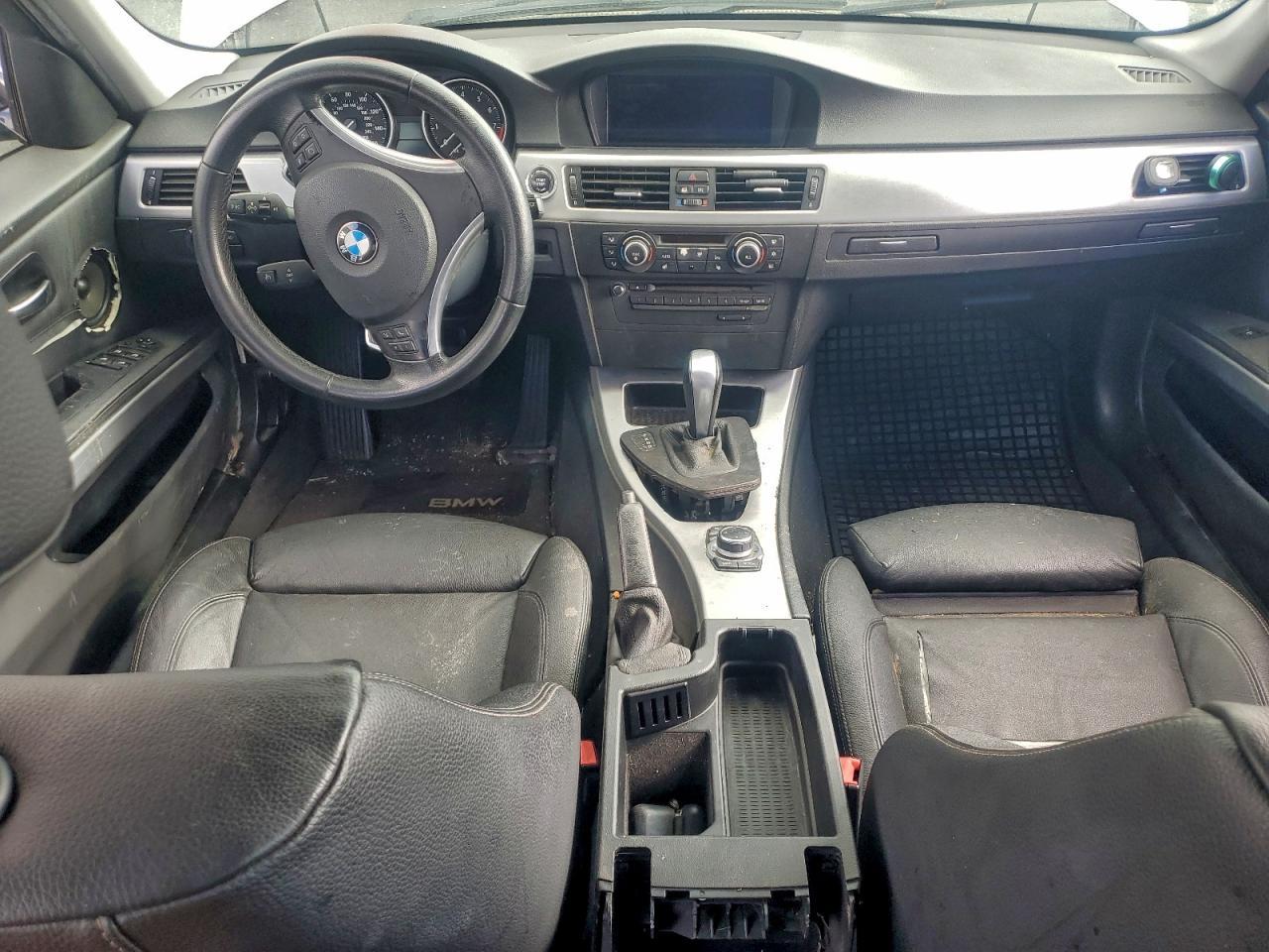 2011 BMW 3 SERIES