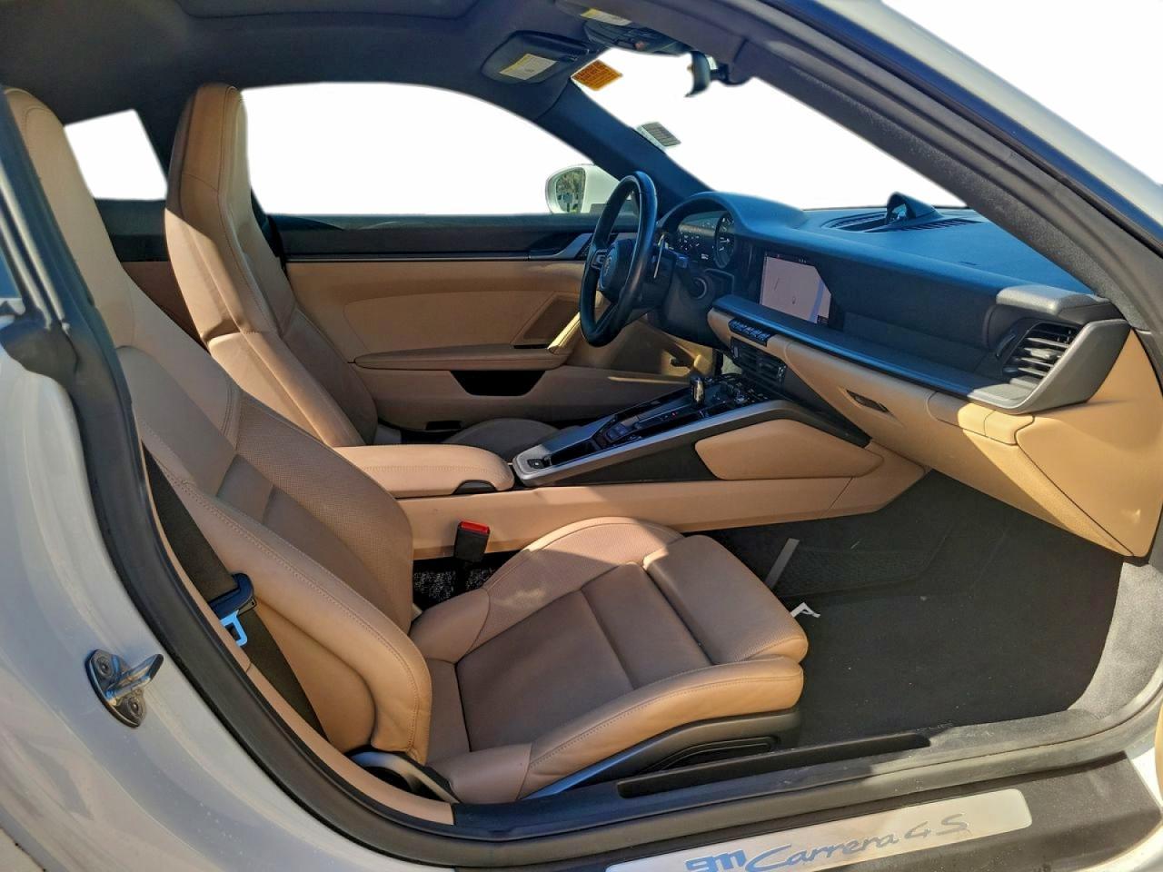 2021 PORSCHE 911