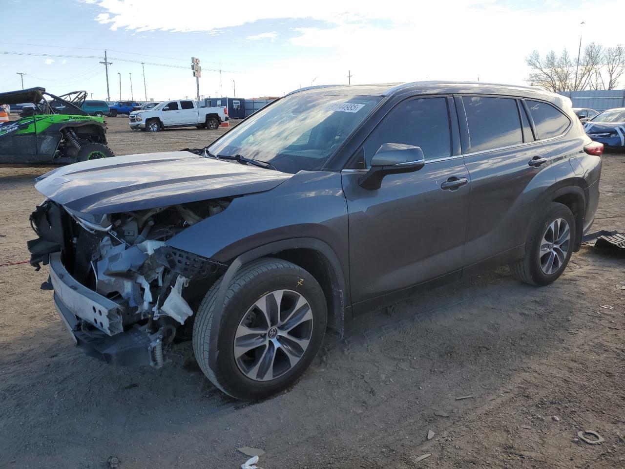 2021 TOYOTA HIGHLANDER