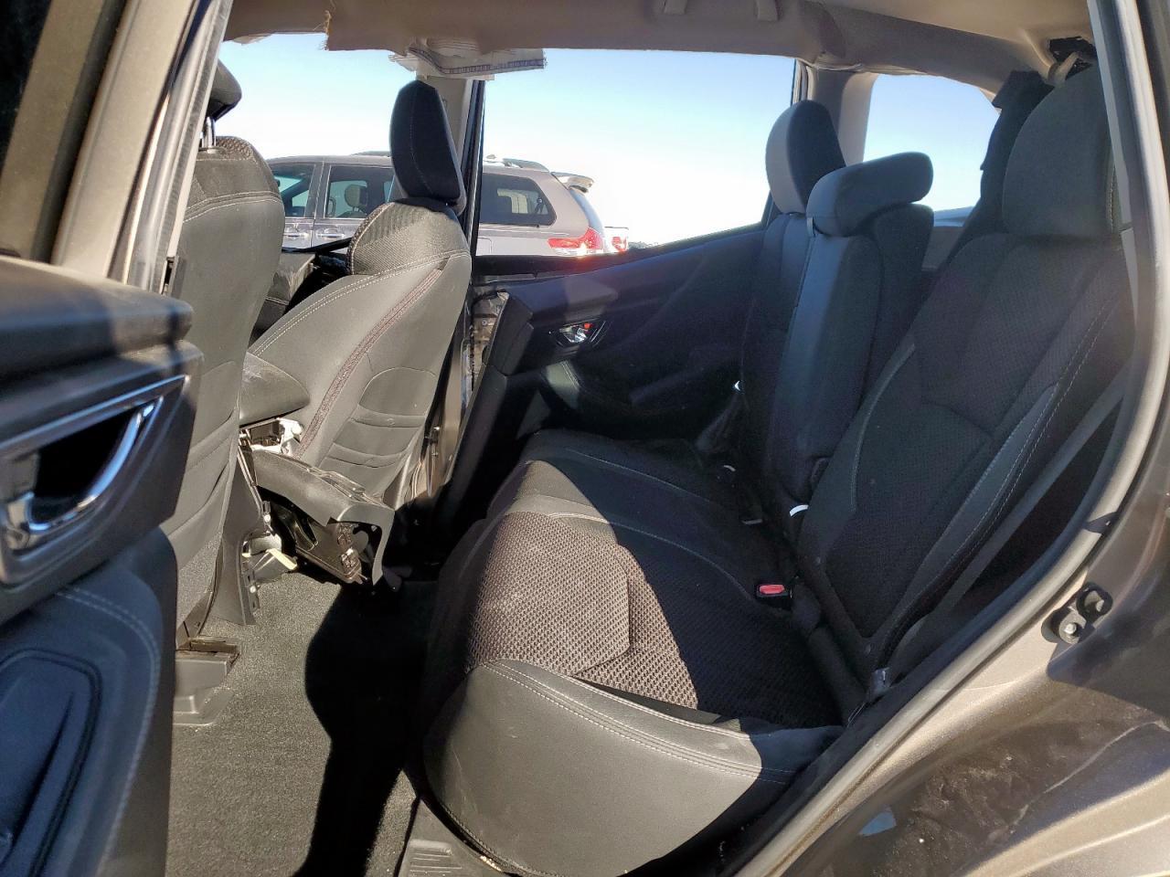 2021 SUBARU FORESTER