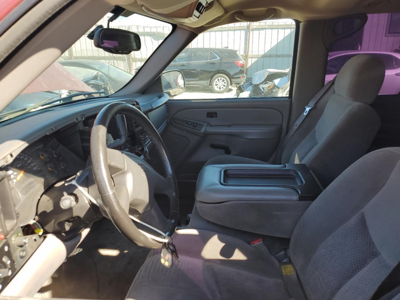 2004 CHEVROLET Suburban