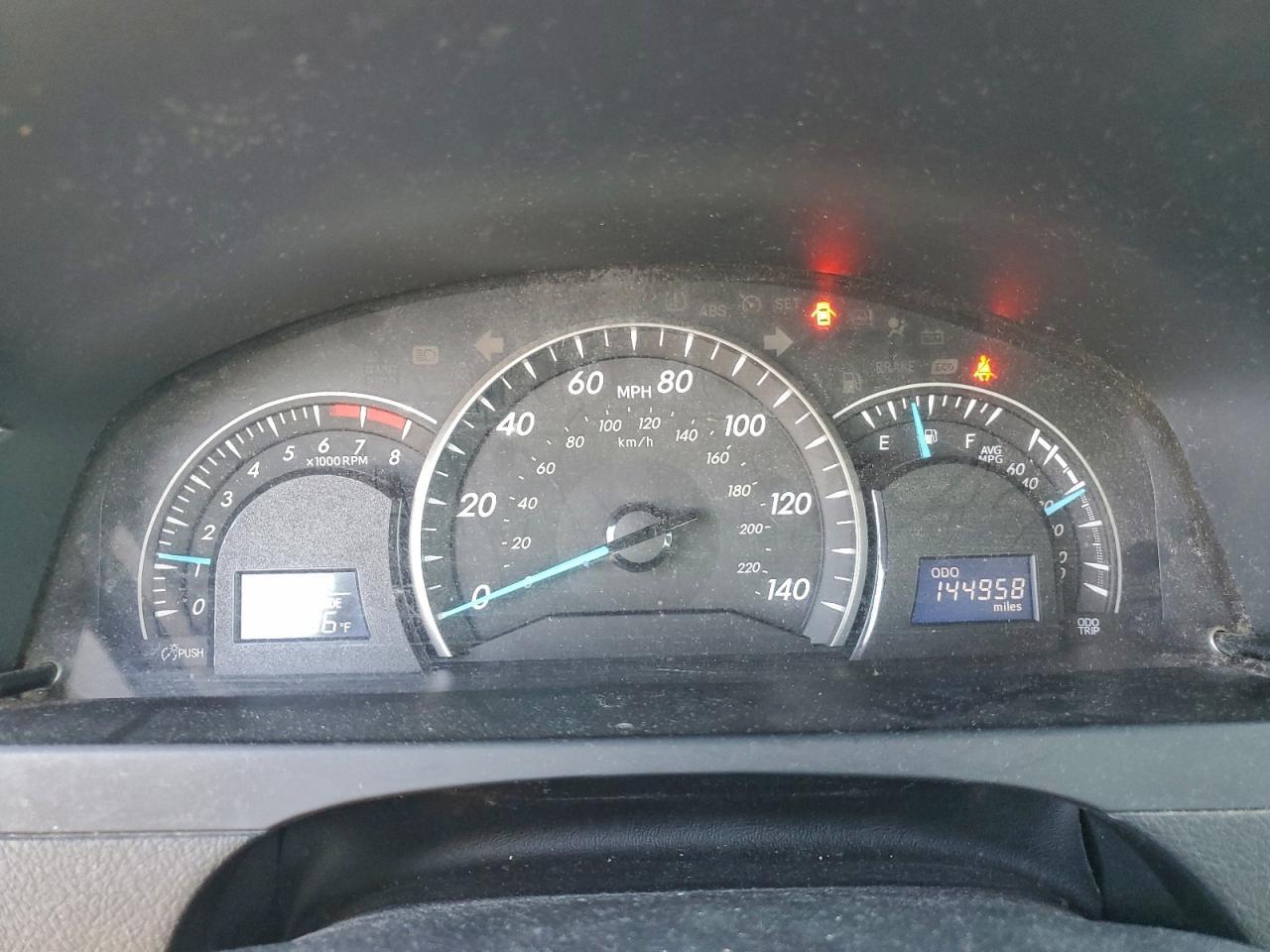 2014 TOYOTA CAMRY