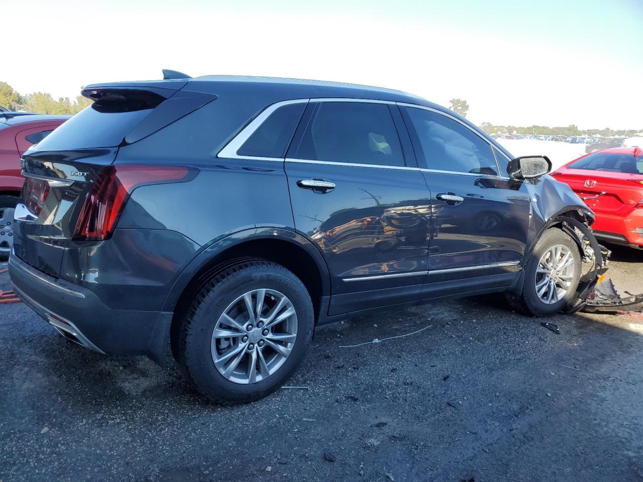 2022 CADILLAC XT5