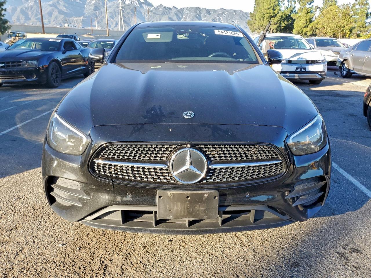 2021 MERCEDES-BENZ E-Class