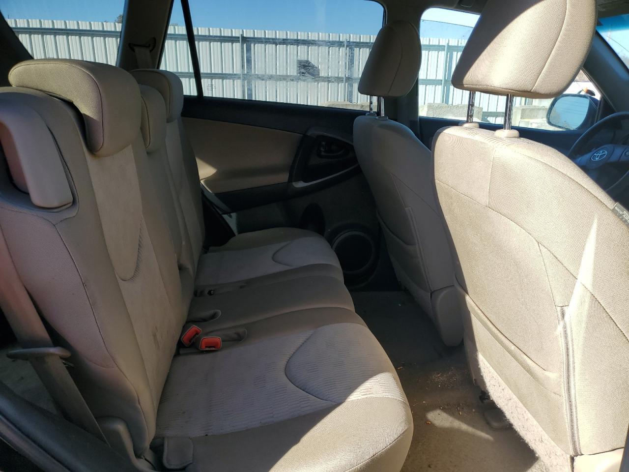 2011 TOYOTA RAV4