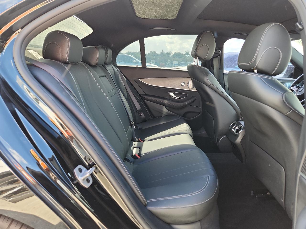 2021 MERCEDES-BENZ E-Class