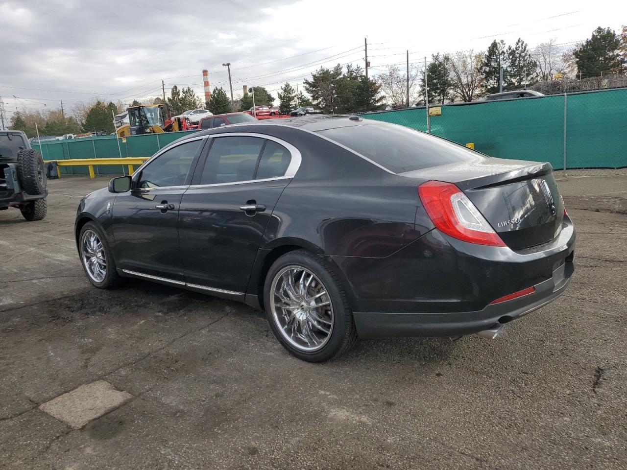 2013 LINCOLN MKS