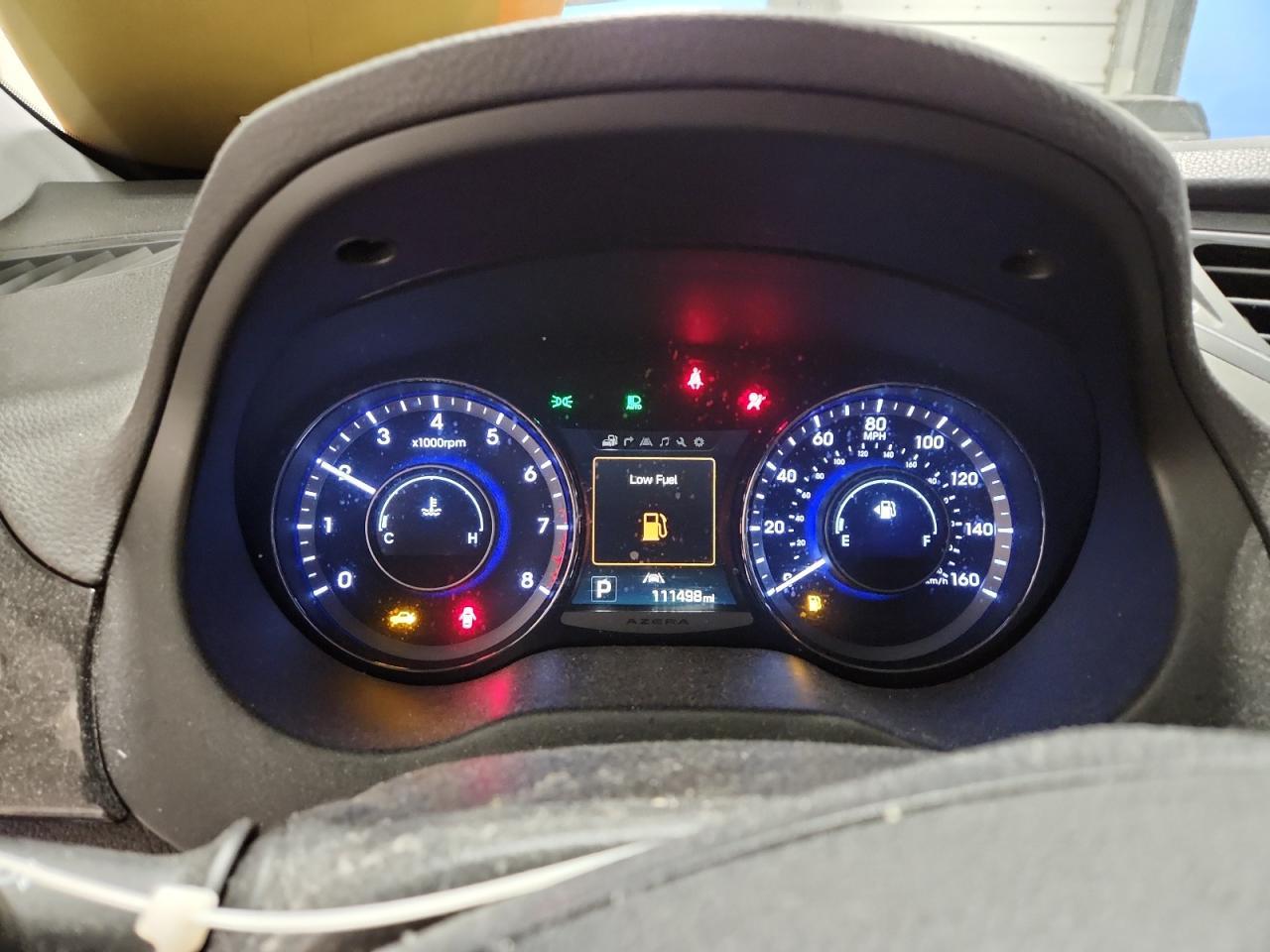 2016 HYUNDAI Azera