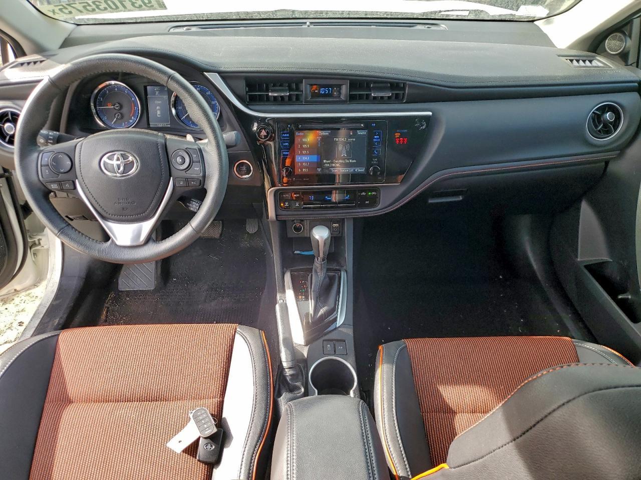 2018 TOYOTA COROLLA