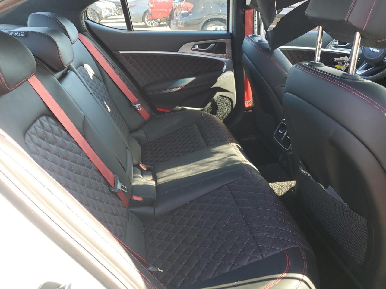 2023 GENESIS G70