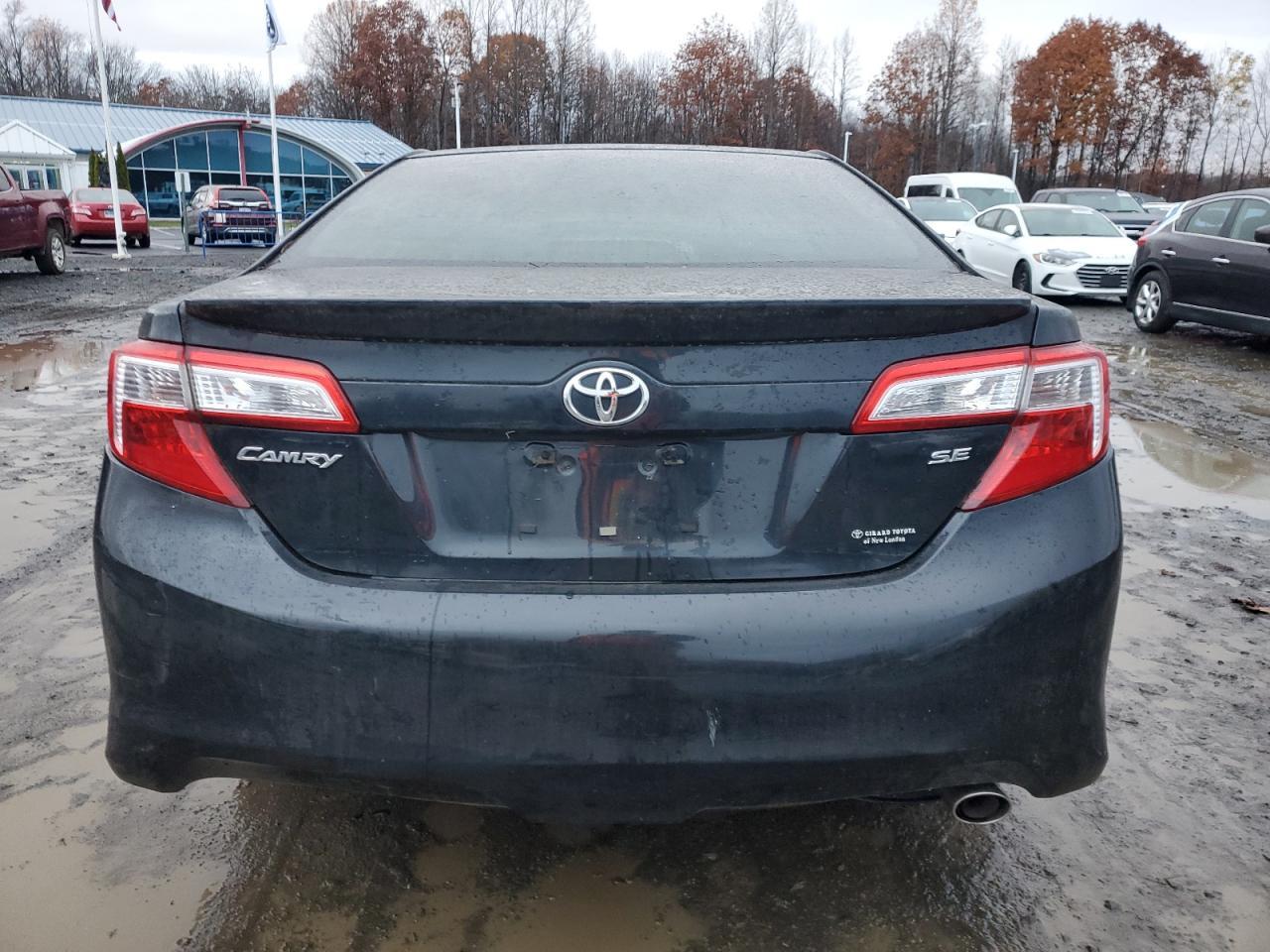 2012 TOYOTA CAMRY
