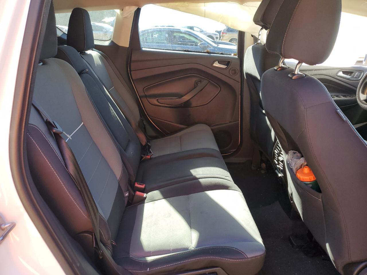 2015 FORD ESCAPE
