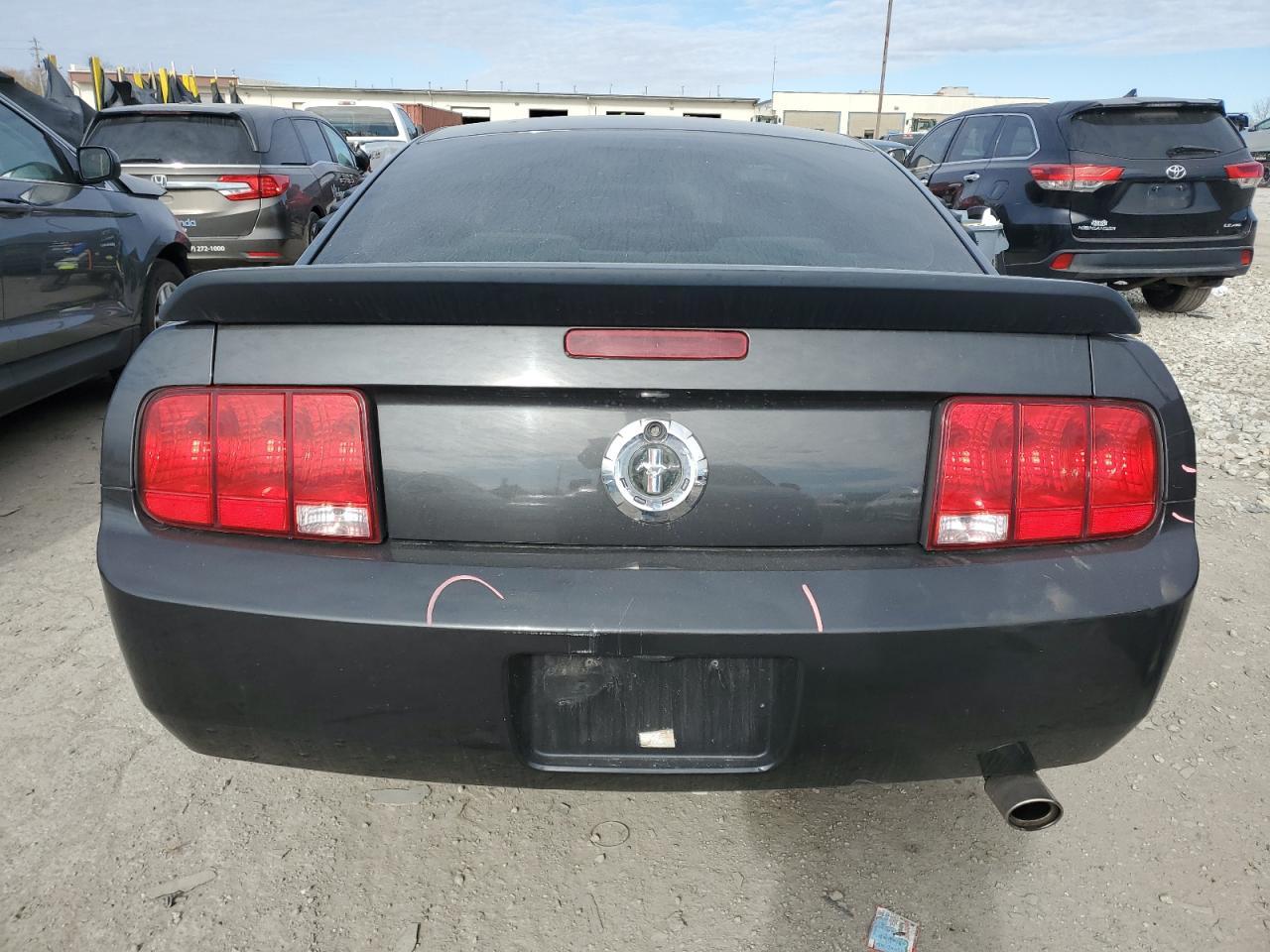 2008 FORD MUSTANG