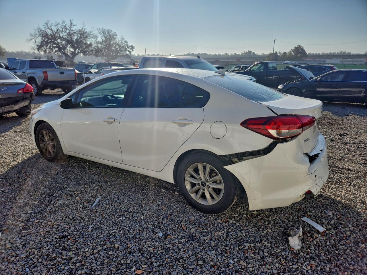 2017 KIA FORTE