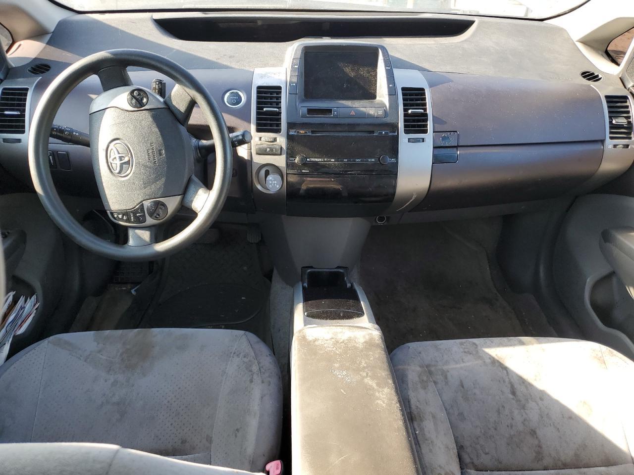2004 TOYOTA PRIUS