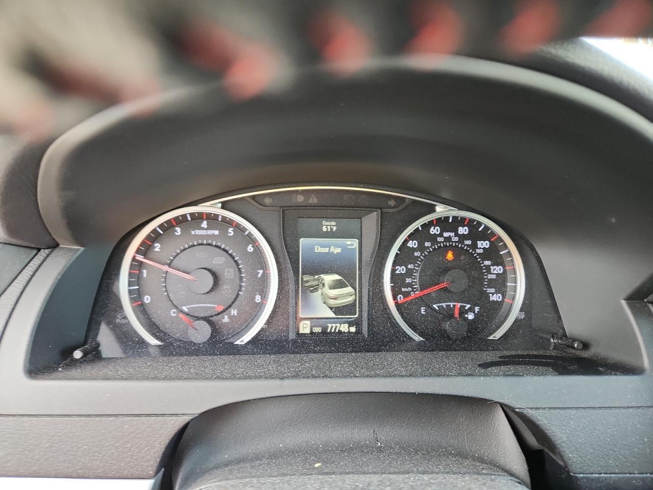 2016 TOYOTA CAMRY