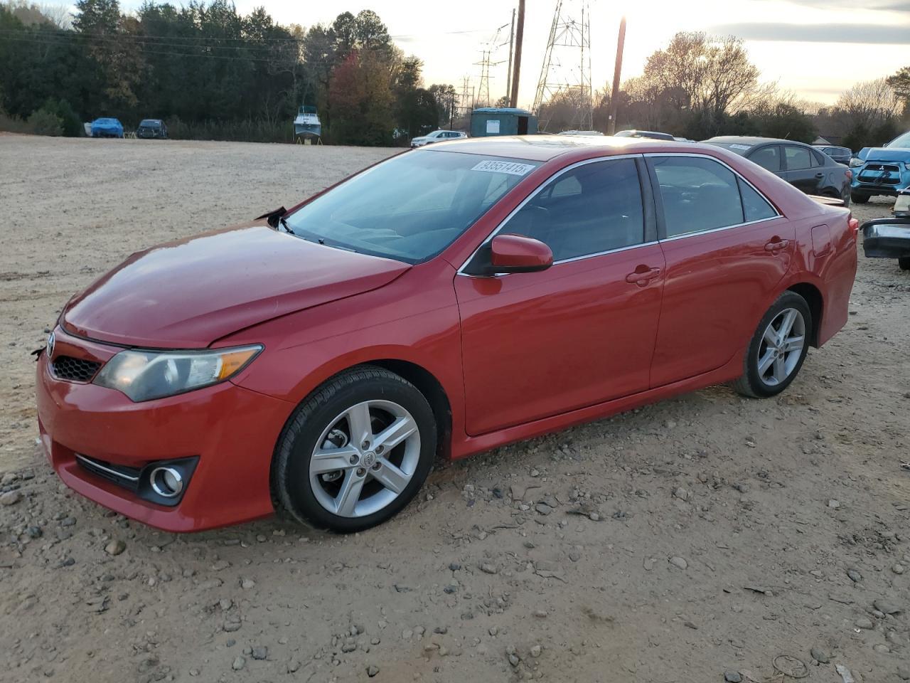 2012 TOYOTA CAMRY