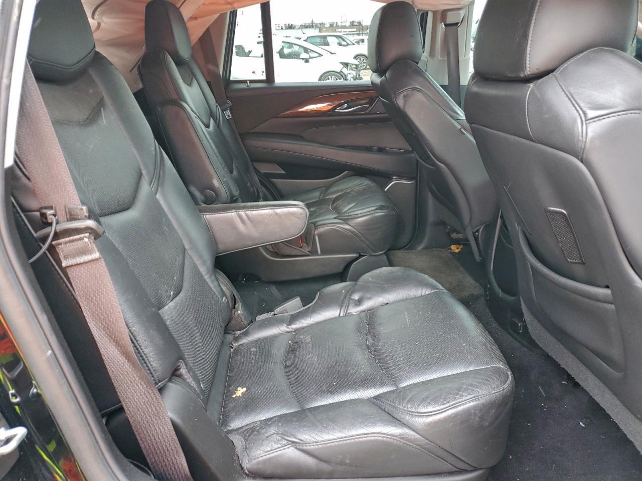 2017 CADILLAC ESCALADE