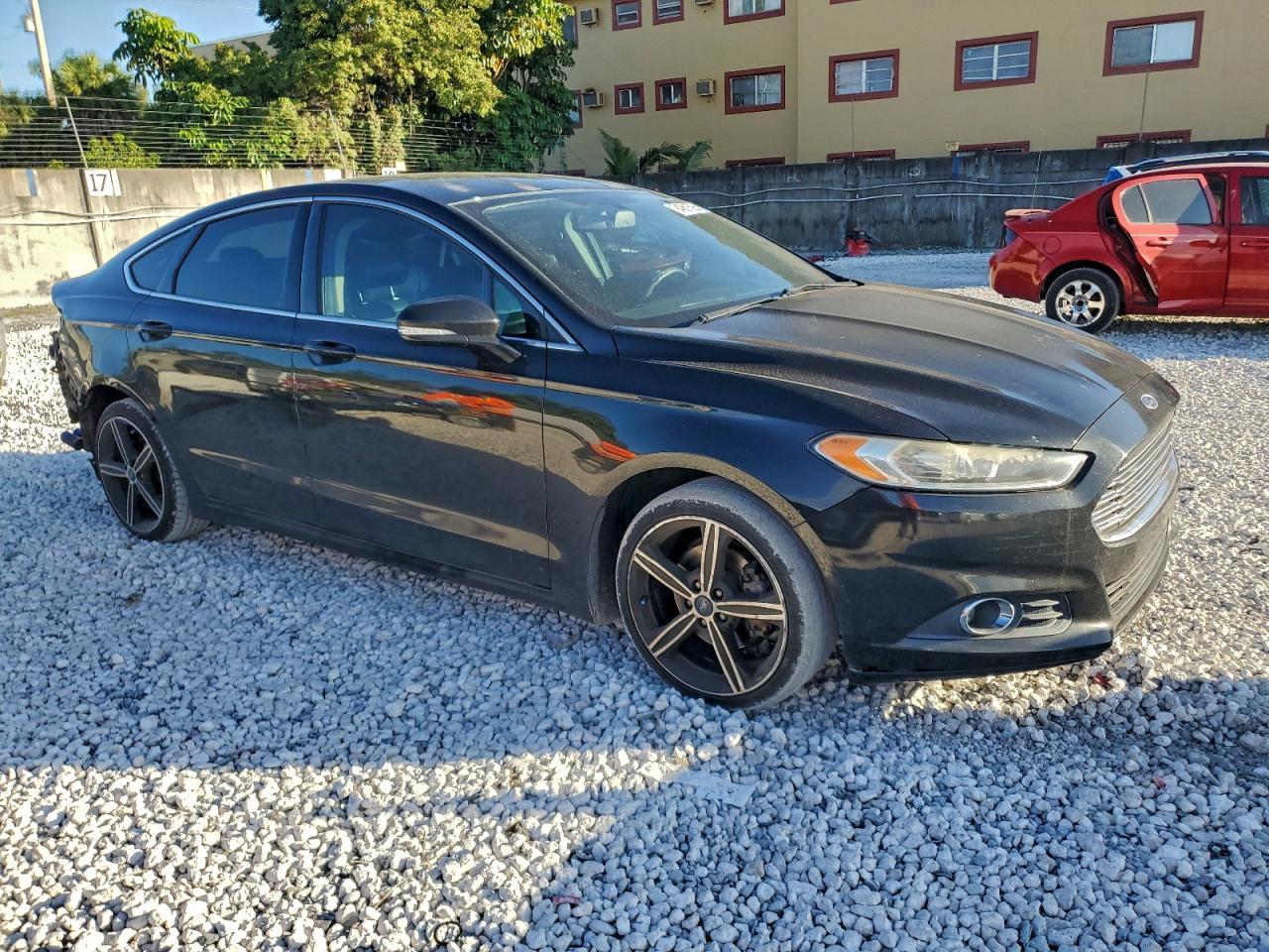 2013 FORD FUSION