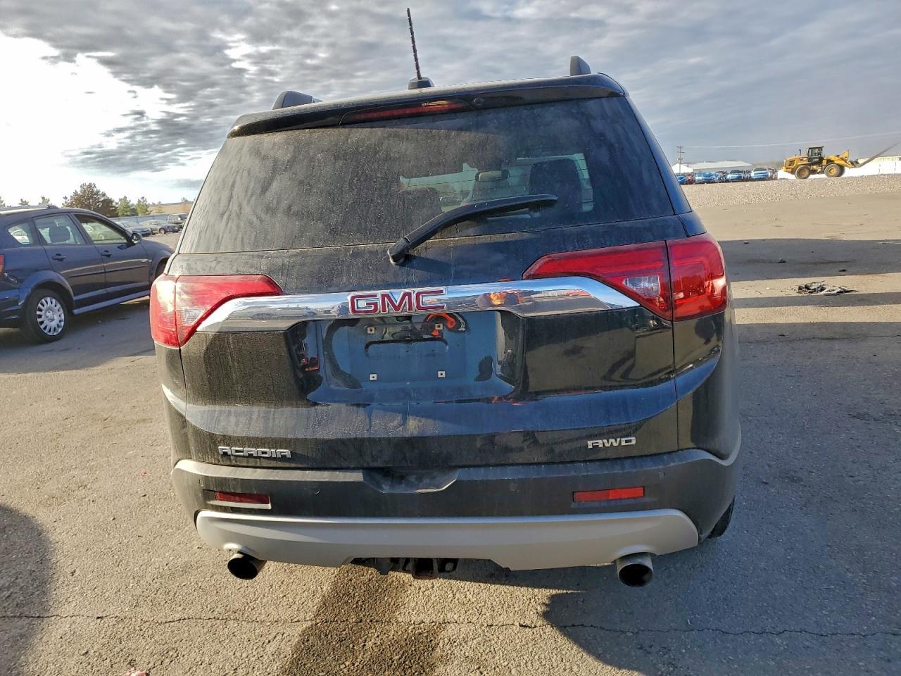 2017 GMC ACADIA